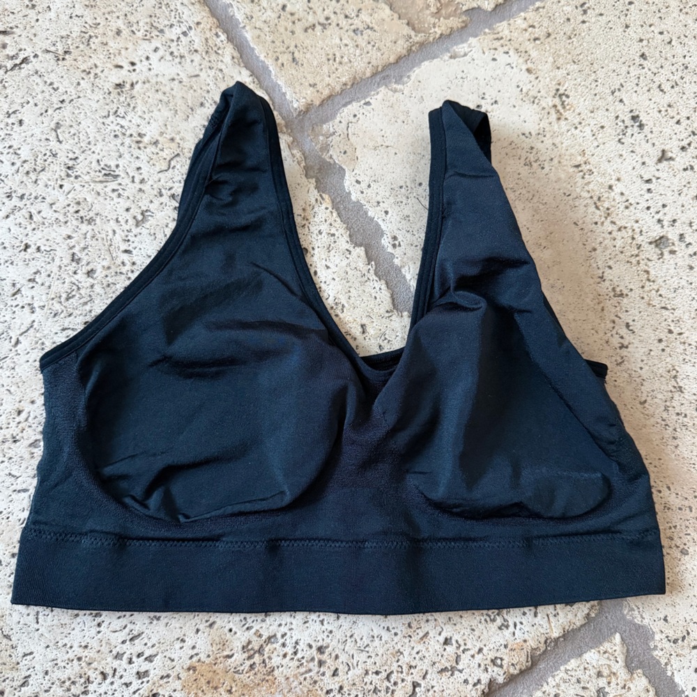 Wacoal B Smooth Wireless Bra Size 38